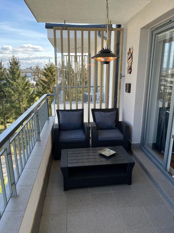 Ferienwohnung Celebryta - Apartament Ustronie Morskie Exterior foto